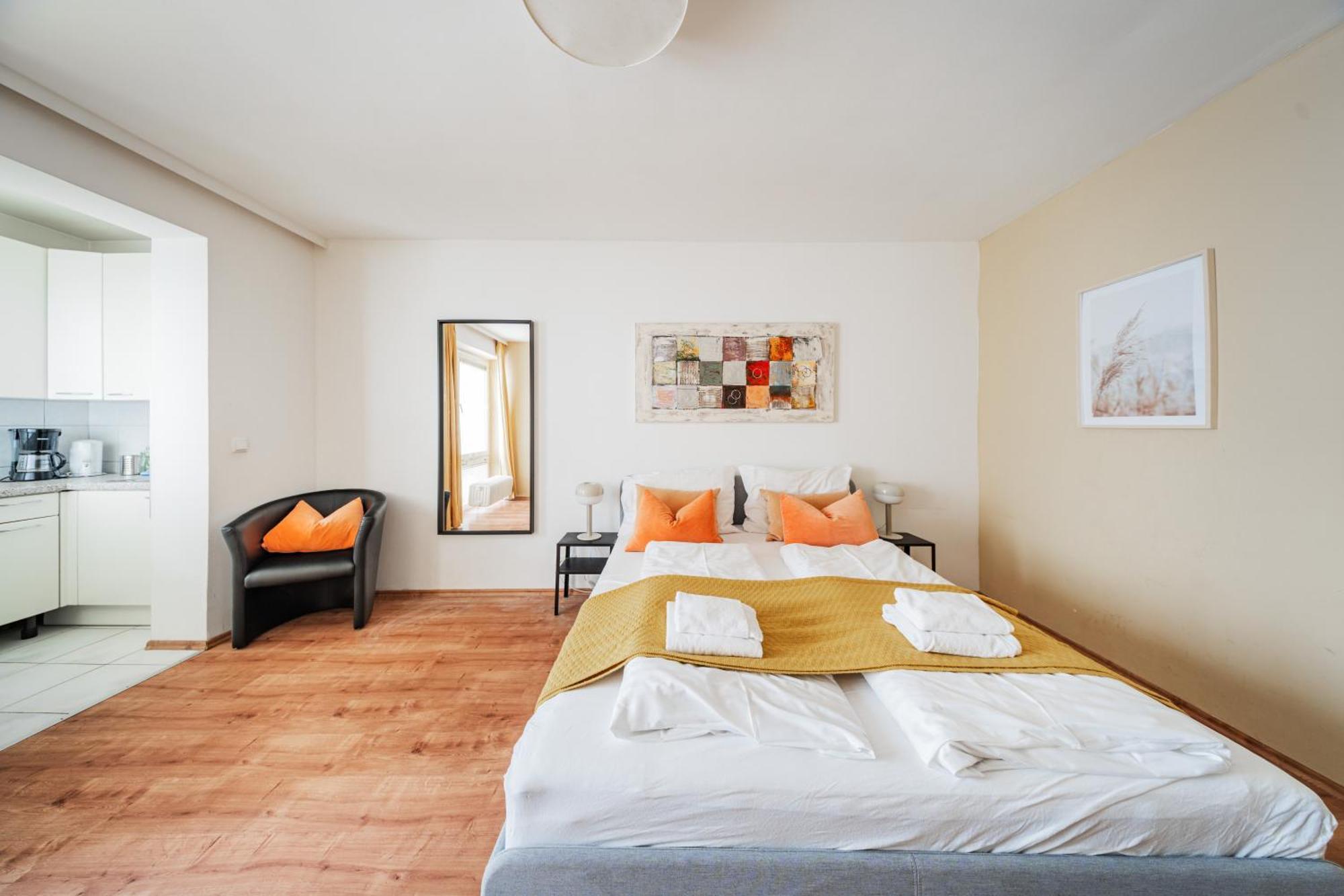 Апартаменты Studio Next To Karlsplatz/Karlskirche Вена Экстерьер фото